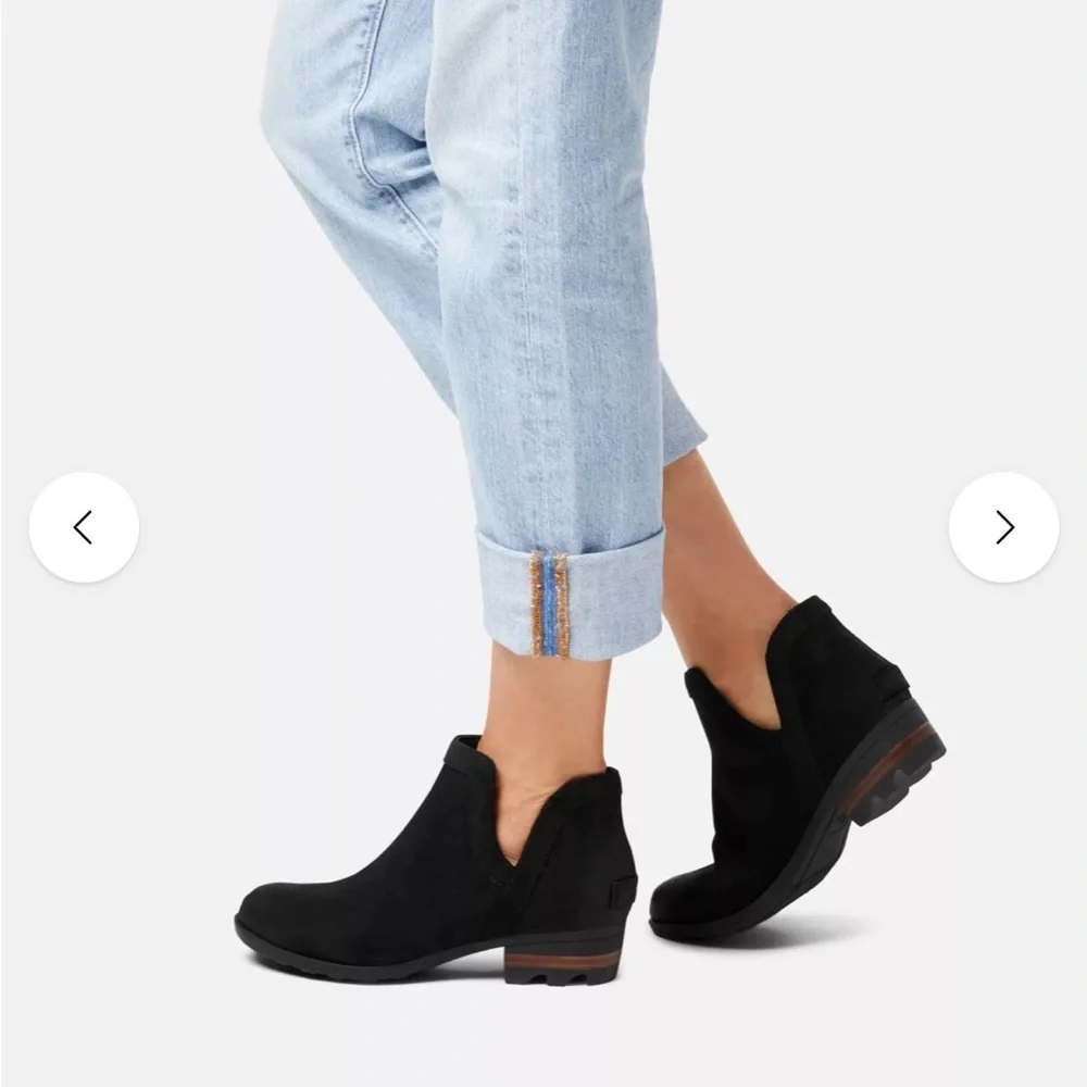 Sorel Lolla Cut-Out Leather Suede Booties Boots 9.5